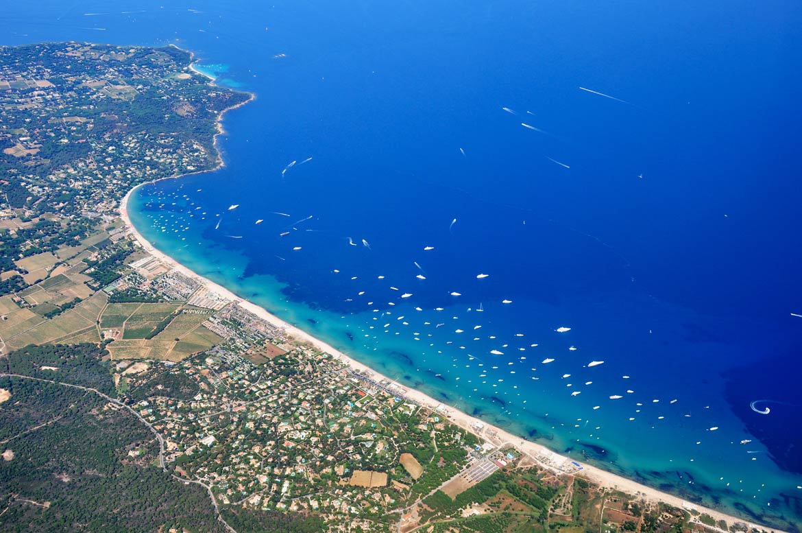 Plage de Pampelonne depuis les airs