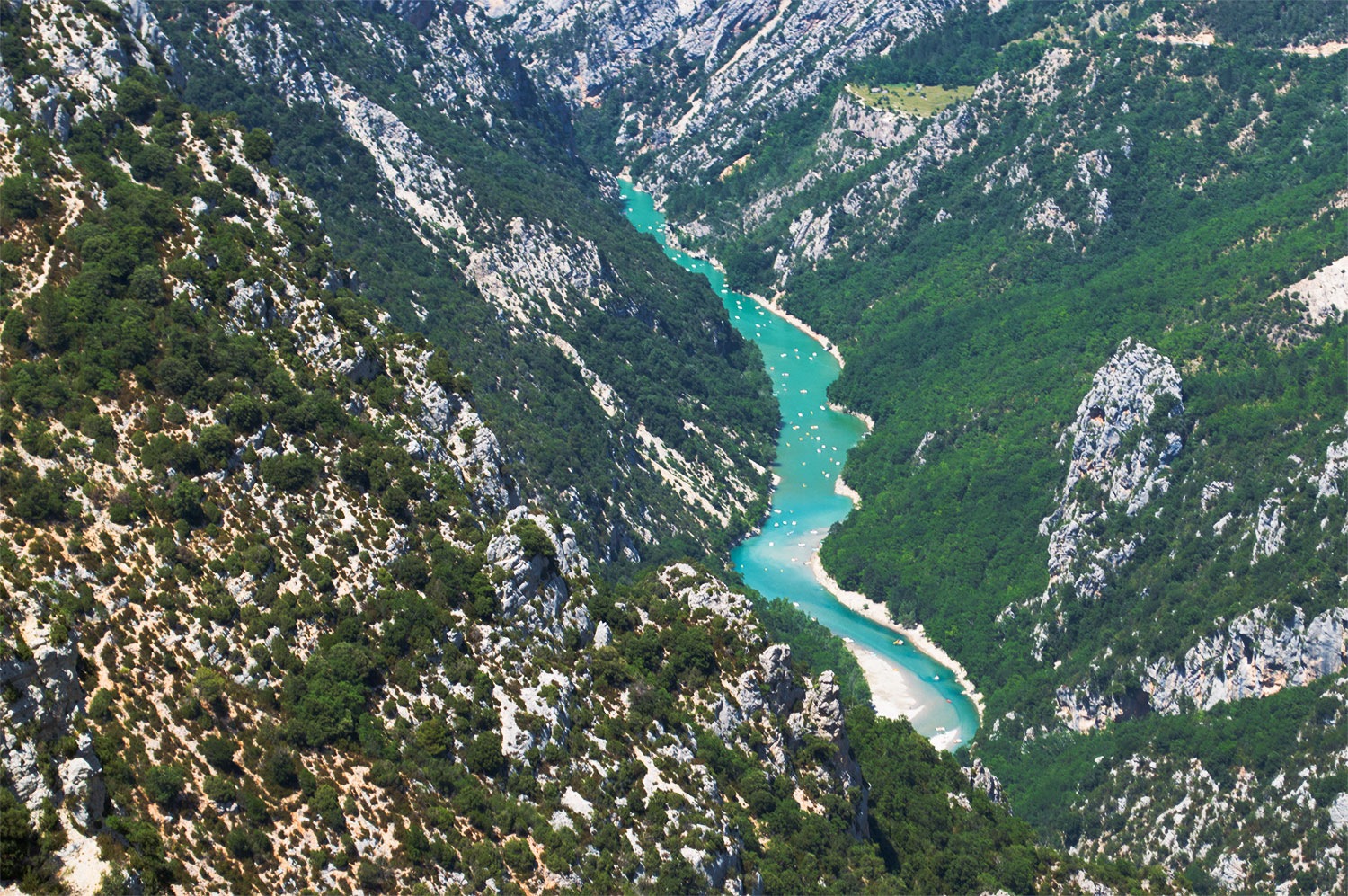 Lac de Sainte-Croix vu du ciel